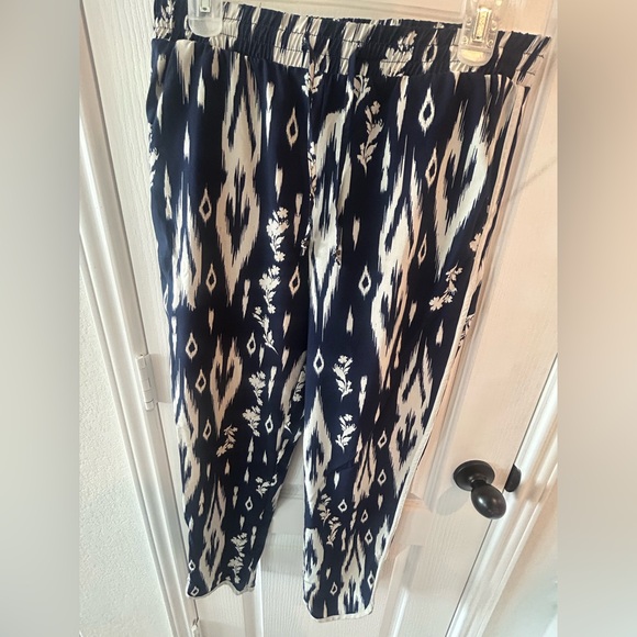 Xhilaration Navy and Cream Wide Leg Pants - Picture 1 of 7